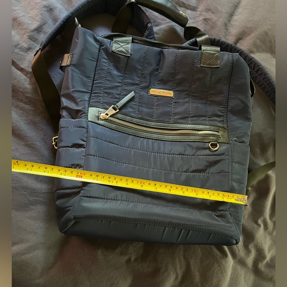 Adrienne Vittadini backpack - Picture 6 of 9